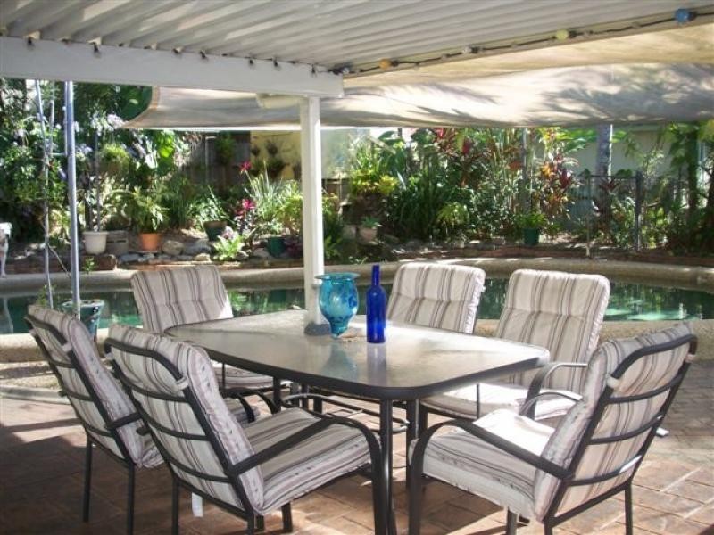 5 Miles Street, Manoora QLD 4870