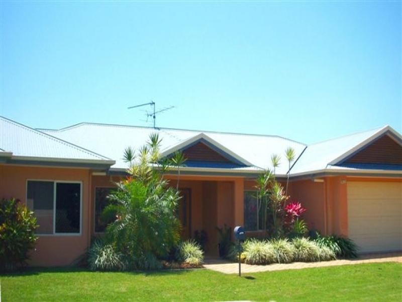 32 Chapel Close, Brinsmead QLD 4870