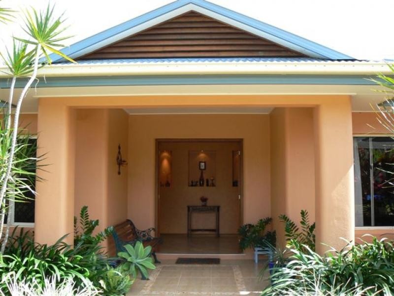 32 Chapel Close, Brinsmead QLD 4870