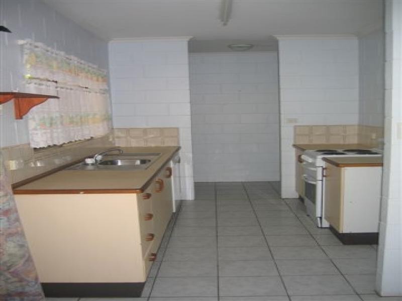 6 Delaney Close, Kanimbla QLD 4870