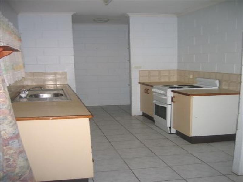 6 Delaney Close, Kanimbla QLD 4870