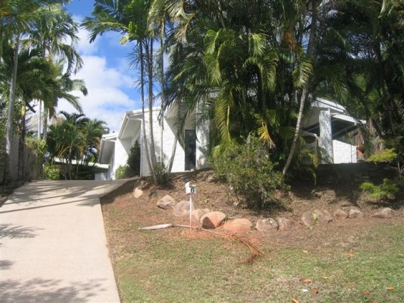 6 Delaney Close, Kanimbla QLD 4870