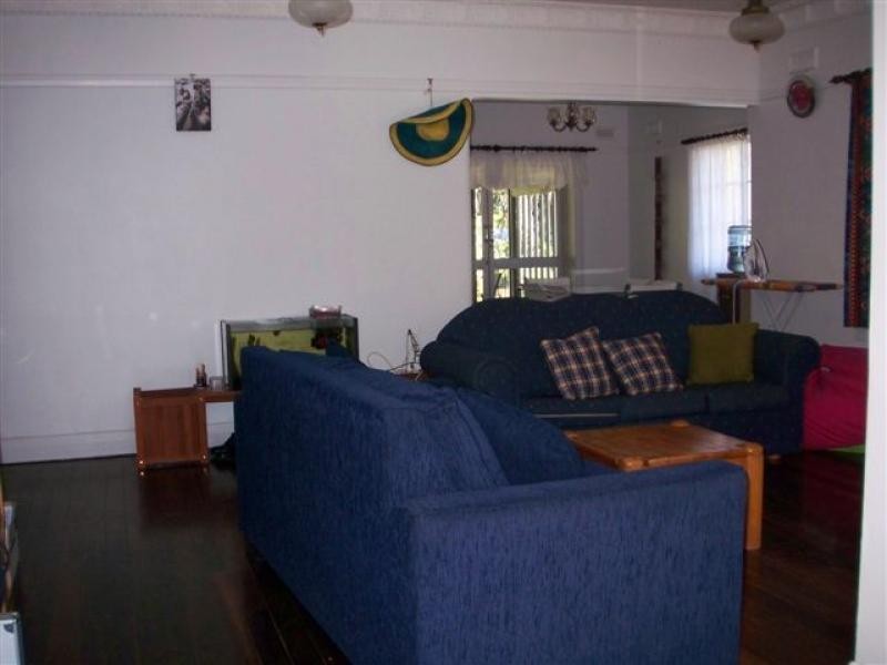 342 Pease Street, Edge Hill QLD 4870