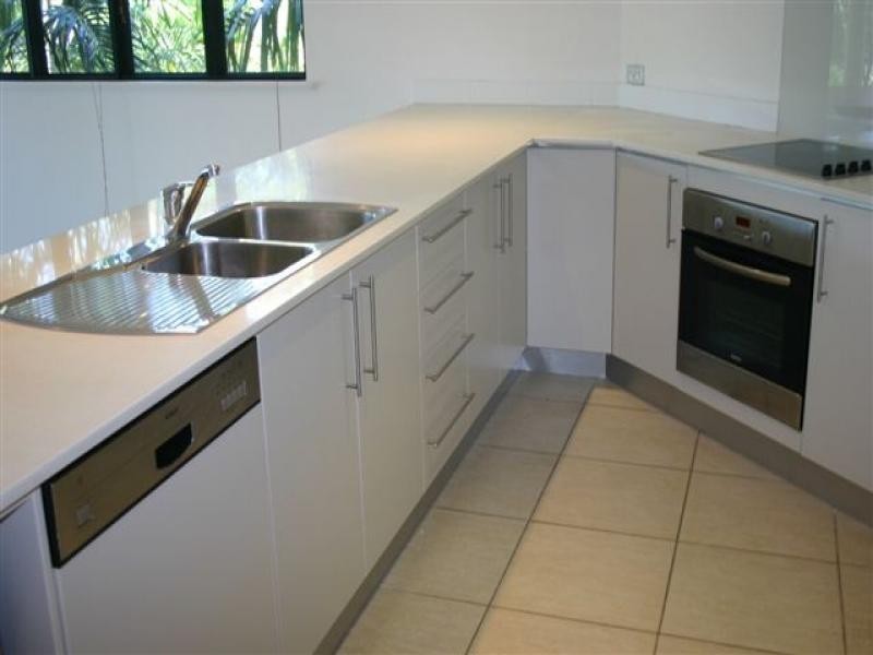 6/31 Sims Esplanade, Yorkeys Knob QLD 4878