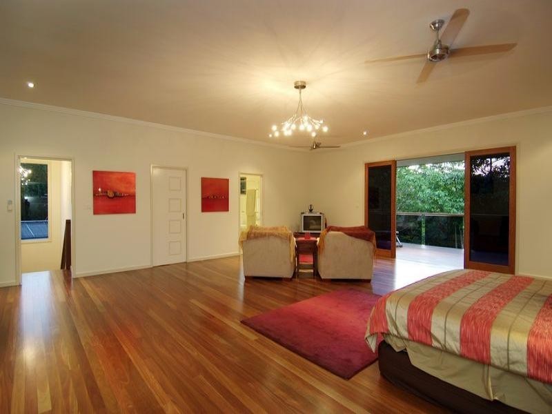 7 Brady Close, Brinsmead QLD 4870