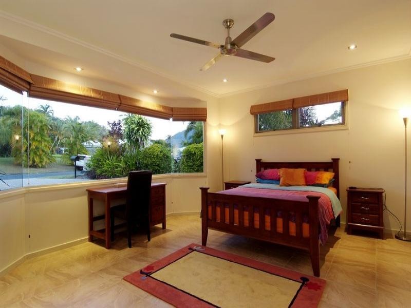 7 Brady Close, Brinsmead QLD 4870