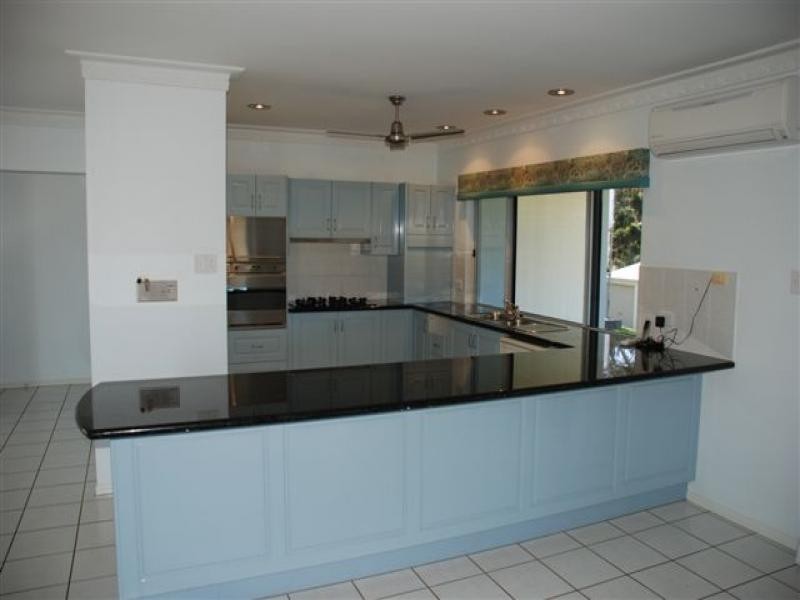 126 Harvey Road, Redlynch QLD 4870