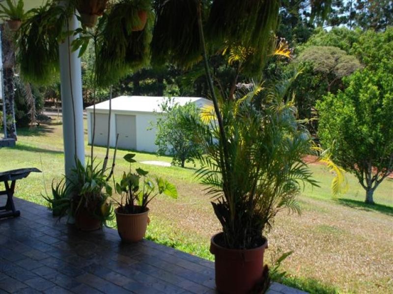 126 Harvey Road, Redlynch QLD 4870