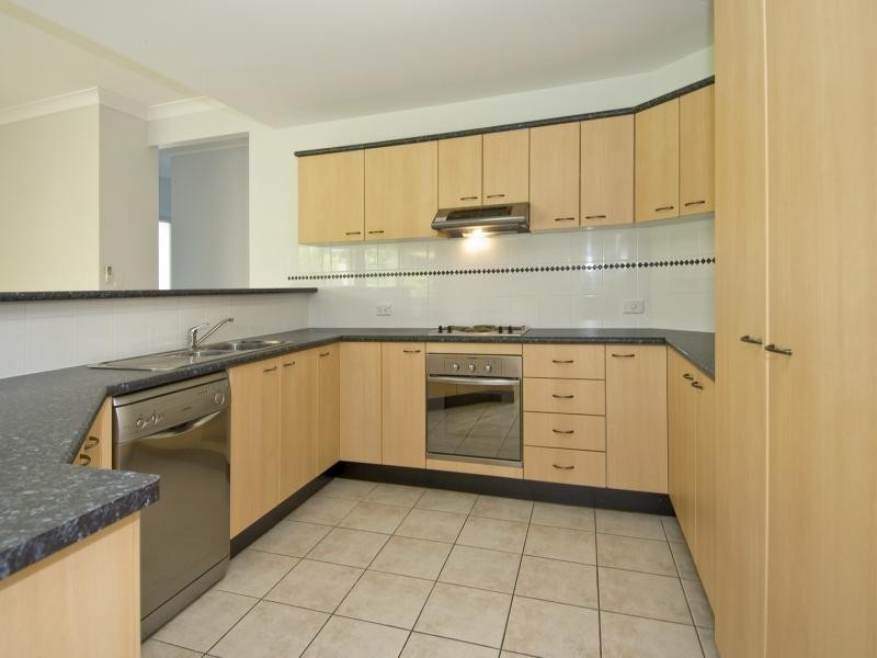 35 Greenock Way, Brinsmead QLD 4870