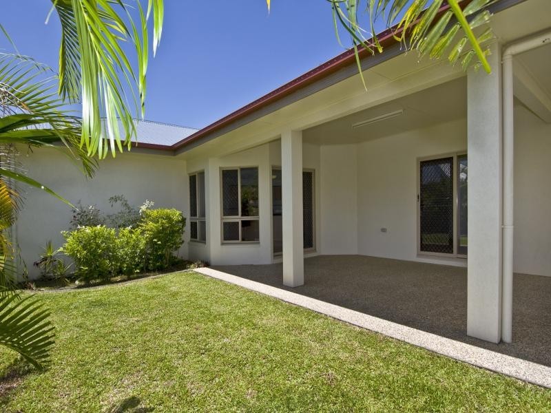 35 Greenock Way, Brinsmead QLD 4870