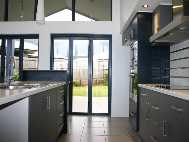 1 Pollock Close, Bentley Park QLD 4869