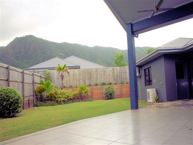 1 Pollock Close, Bentley Park QLD 4869