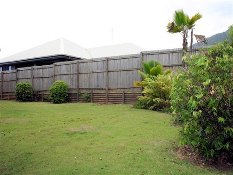 1 Pollock Close, Bentley Park QLD 4869