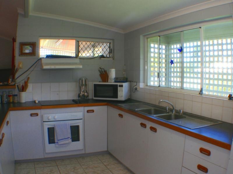 3/3-4 Seary Street, Whitfield QLD 4870