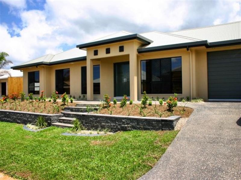 67 Norfolk Circuit, Redlynch QLD 4870