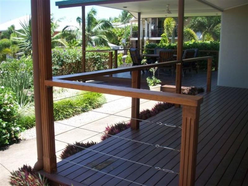 16 Barcoo Close, Bentley Park QLD 4869