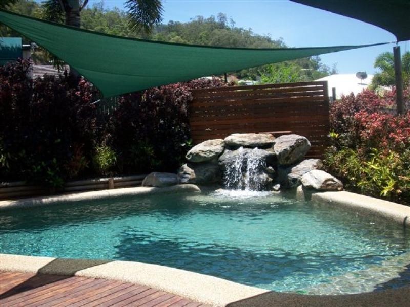 16 Barcoo Close, Bentley Park QLD 4869