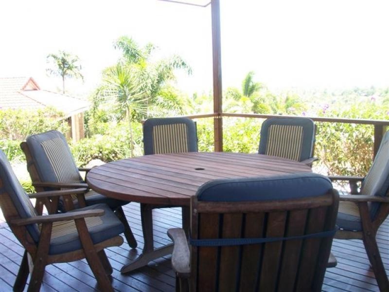 16 Barcoo Close, Bentley Park QLD 4869