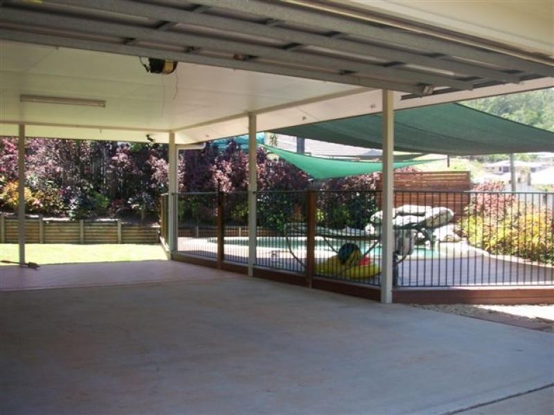 16 Barcoo Close, Bentley Park QLD 4869