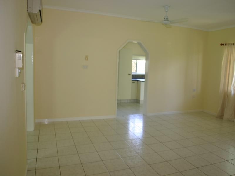 141 Swallow Street, Mooroobool QLD 4870