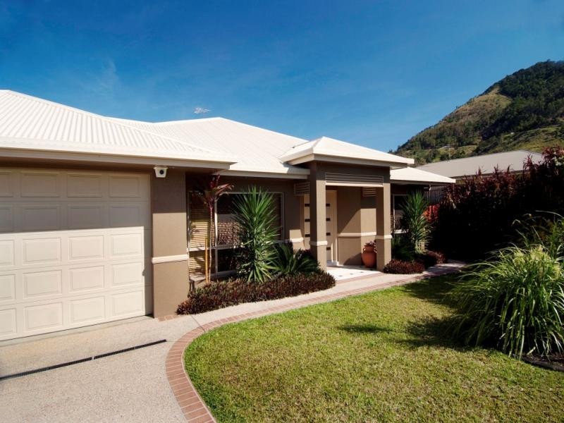 23 Messina Close, Kanimbla QLD 4870