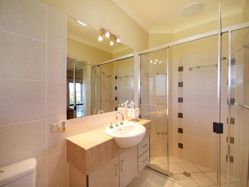 23 Messina Close, Kanimbla QLD 4870