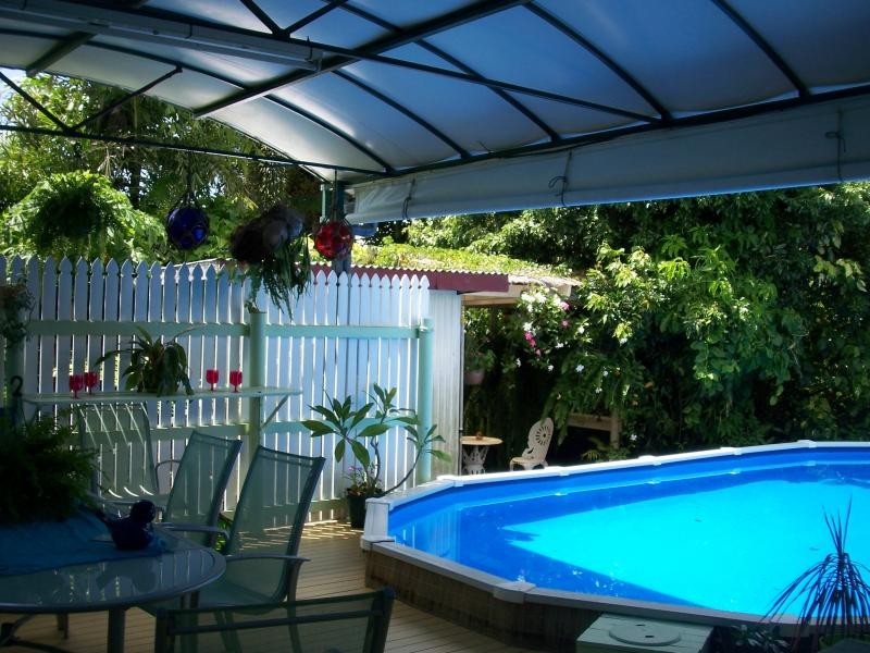 42 Collinson Street, Westcourt QLD 4870