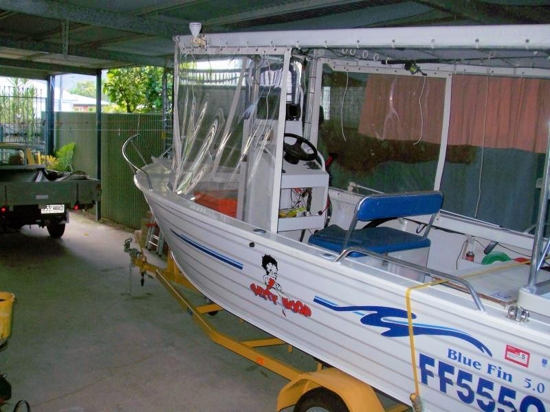 42 Collinson Street, Westcourt QLD 4870