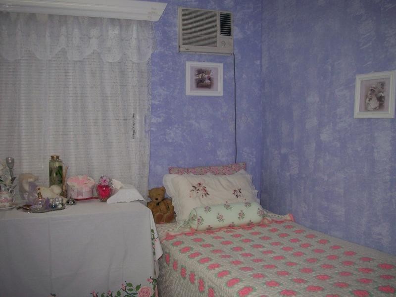 42 Collinson Street, Westcourt QLD 4870