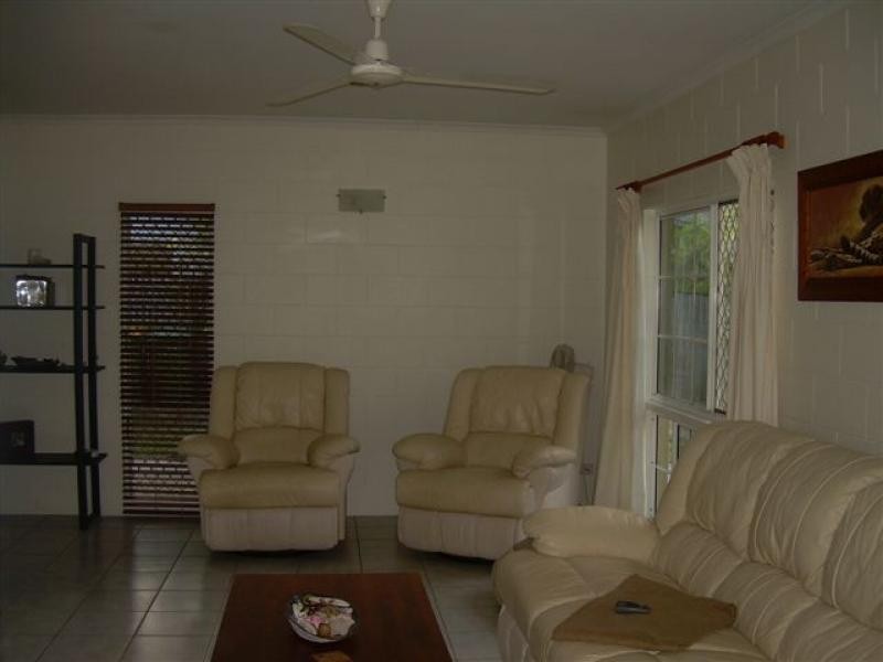 21 Frankston Street, Kewarra Beach QLD 4879