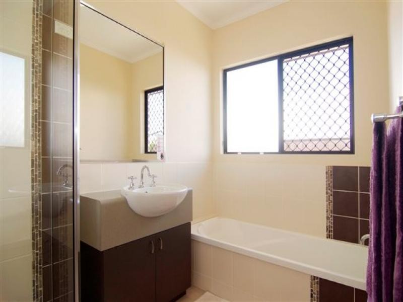 15 Lakefield Street, Mount Sheridan QLD 4868