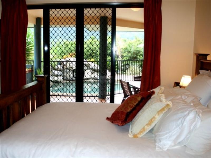 20 Goodsell Drive, Bentley Park QLD 4869