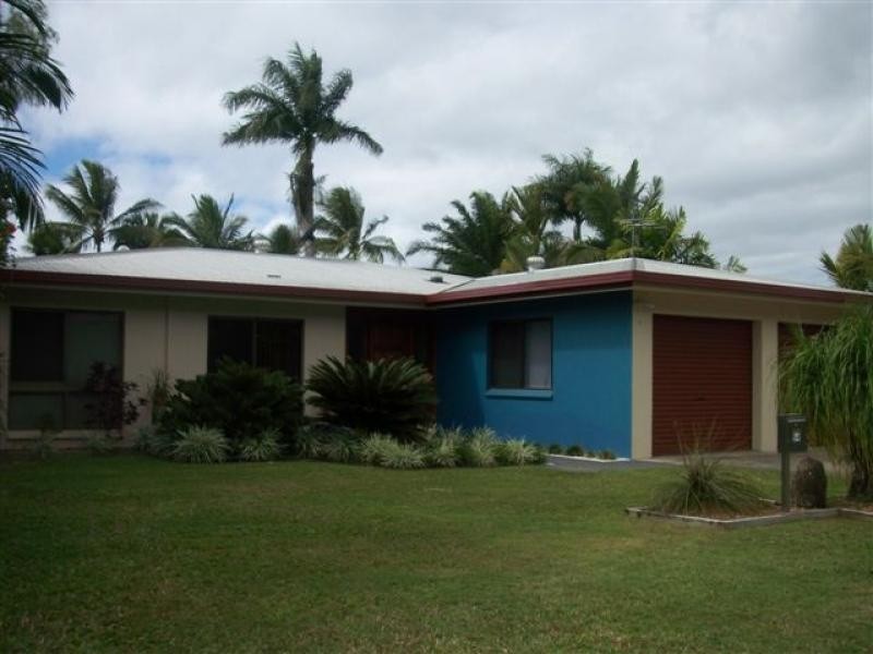 54 Irene Street, Mooroobool QLD 4870