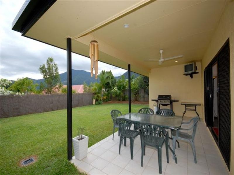 5 Surtees Close, Bentley Park QLD 4869