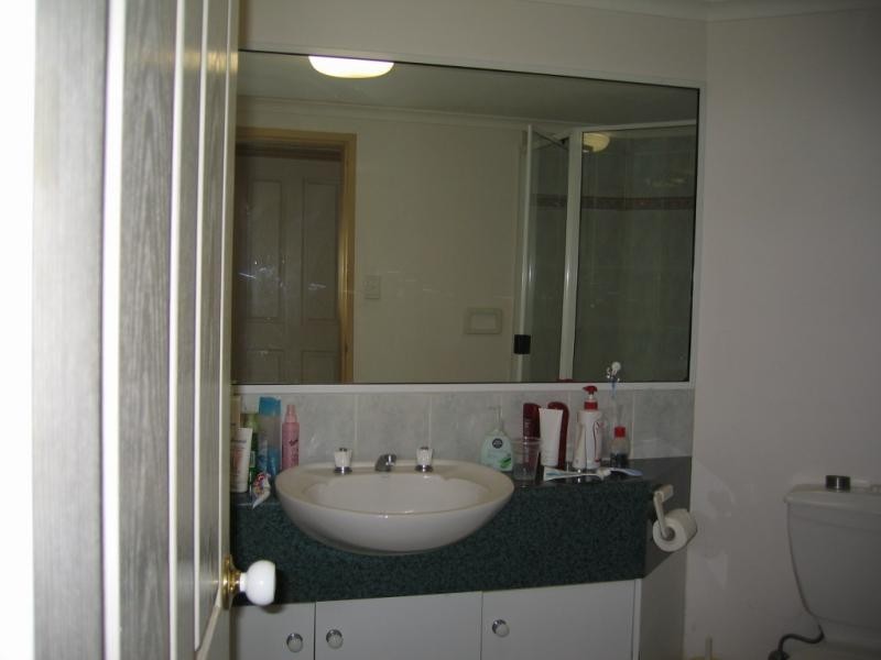 8/25 Digger Street, Cairns North QLD 4870