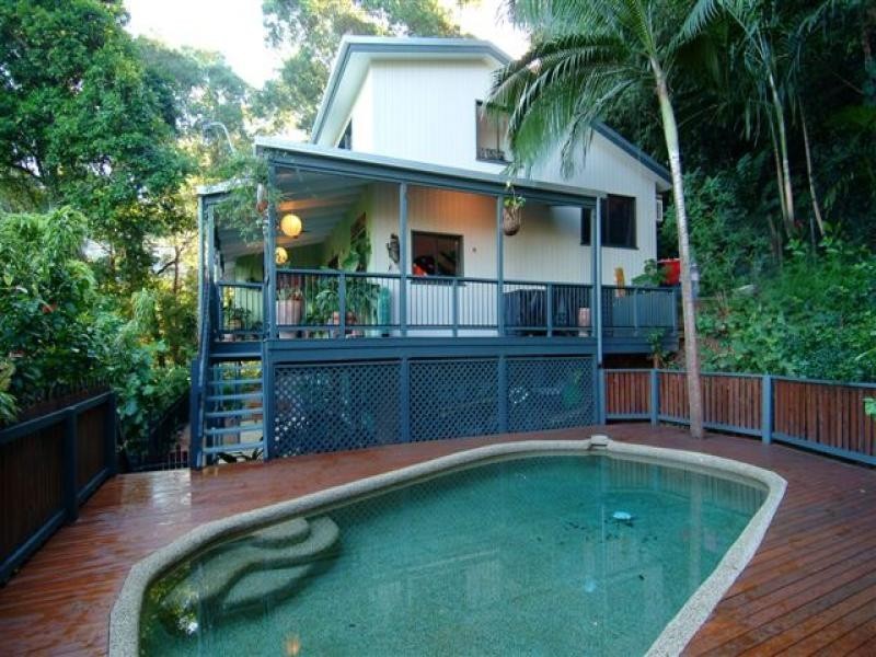 165 Stanton Road, Smithfield QLD 4878