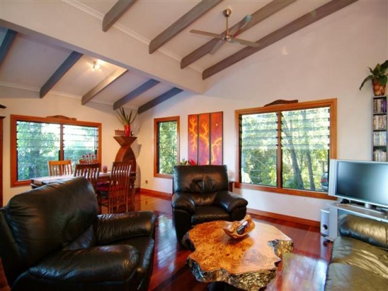 165 Stanton Road, Smithfield QLD 4878