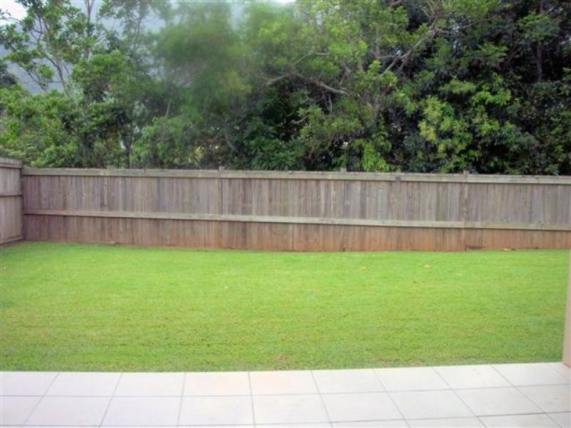 33 Goodsell Drive, Bentley Park QLD 4869