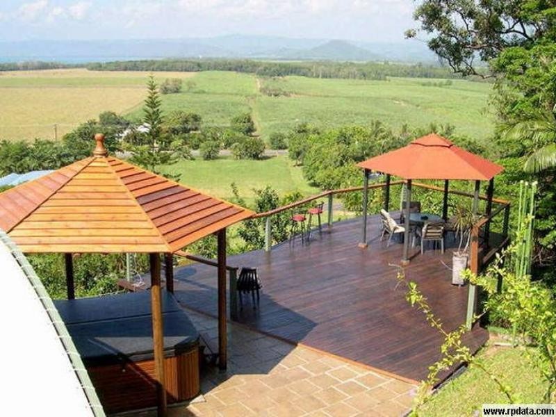 13 Hibiscus Court, Rocky Point QLD 4873