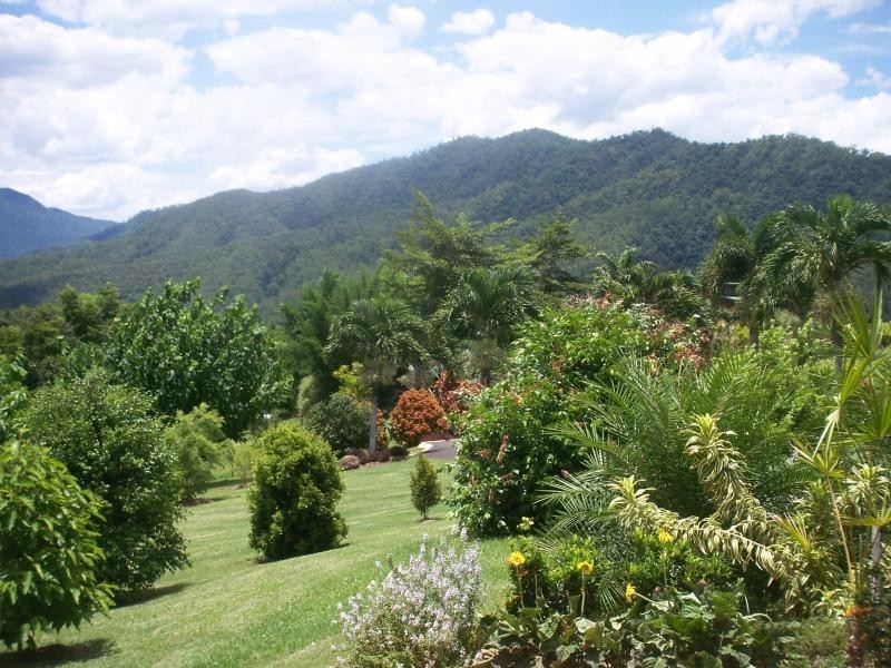 99 Windlass Street, Goldsborough QLD 4865