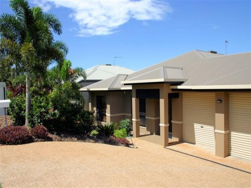 31 Sunbird Drive, Woree QLD 4868