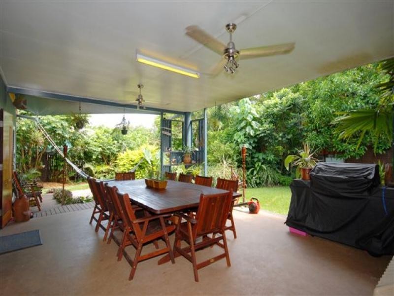 4 Bedarra Close, Mount Sheridan QLD 4868