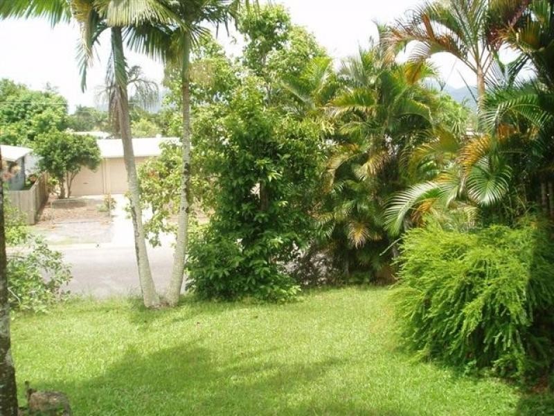 5 Lyndel Drive, Bayview Heights QLD 4868