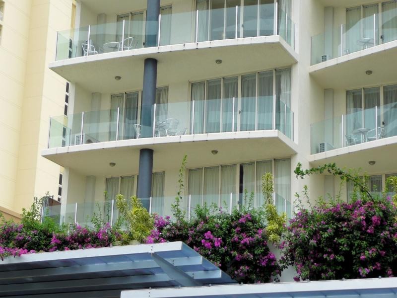 402/6 Lake Street, Cairns City QLD 4870