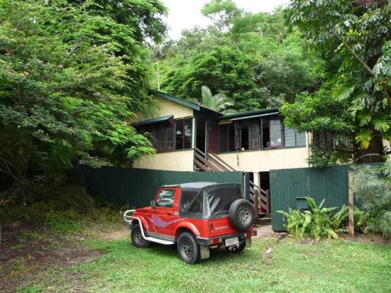 93 Aeroglen Drive, Stratford QLD 4870