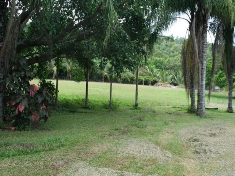 Lot 11 Stevens Street, Clifton Beach QLD 4879