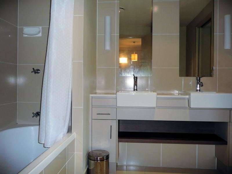 320/13 Mann Street, Westcourt QLD 4870