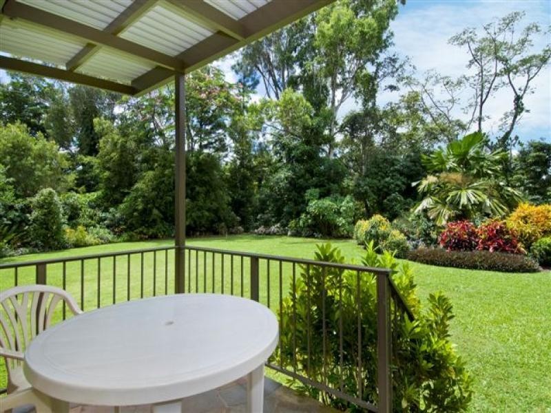 2 Sapphire Close, Bayview Heights QLD 4868