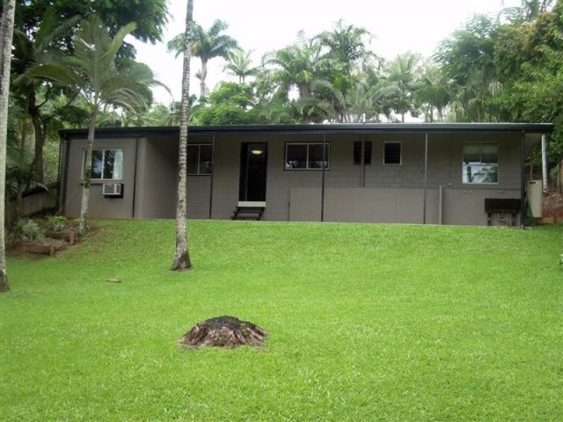 8 Duffy Street, Freshwater QLD 4870