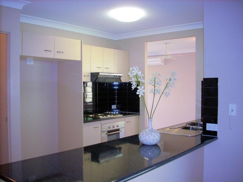 18 Pollock Close, Bentley Park QLD 4869